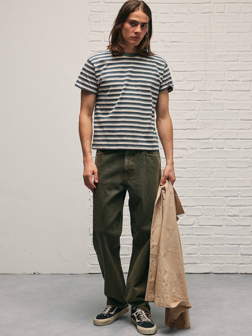 (UO-108) Urban Outfitters
